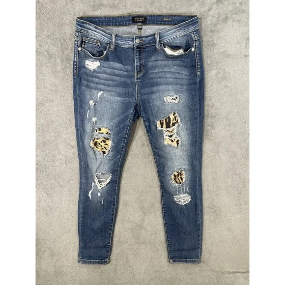 Judy Blue Jeans Womens 15/32 Blue Medium Wash Skinny Mid Rise Leopard Patches - Picture 1 of 11
